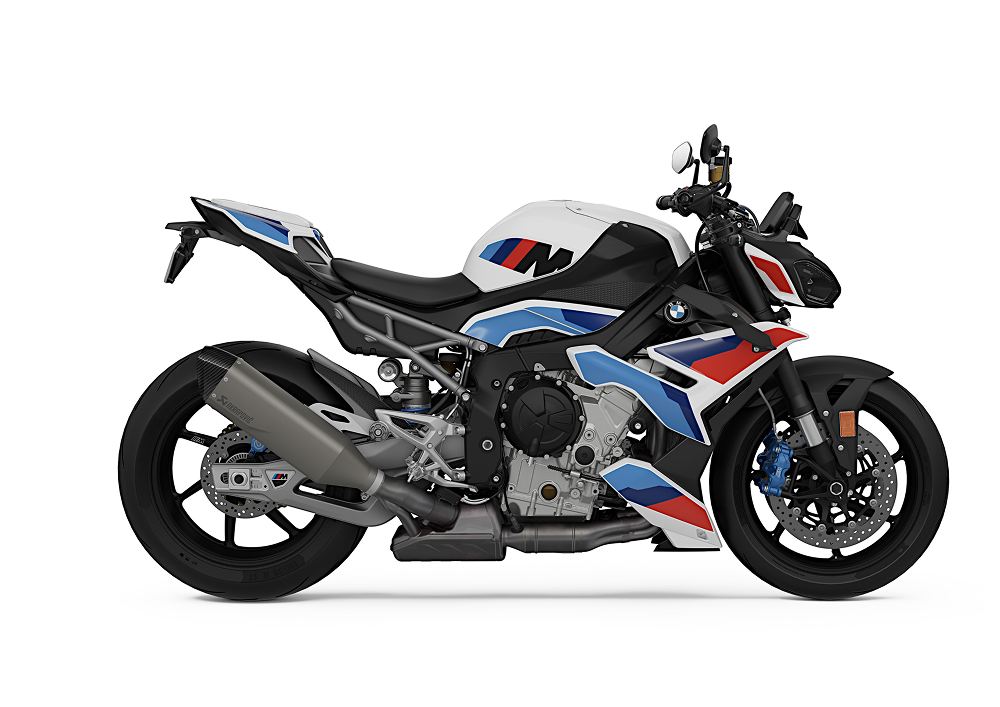 P90572637_highRes_the-new-bmw-m-1000-r 1