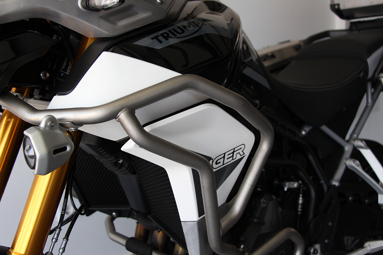 TRIUMPH900RALLYPRO-1