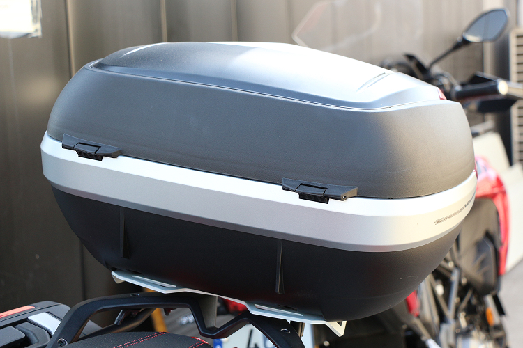 MVAGUSTATURISMOVELOCE