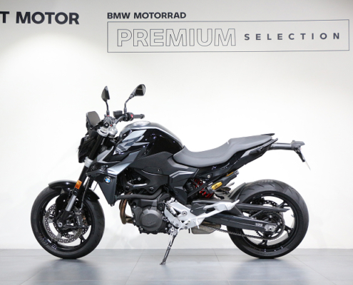 BMWF900R-8
