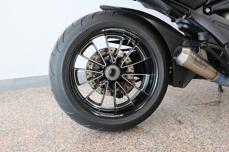 DUCATIDIAVEL-1