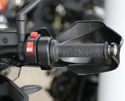 KTM890SMT-3