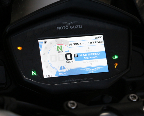 MOTOGUZZIV85TT-3