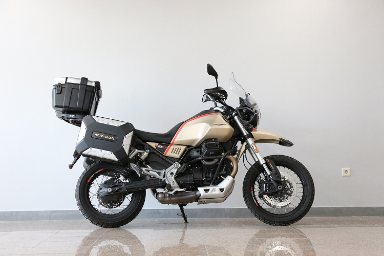 MOTOGUZZIV85TT-6