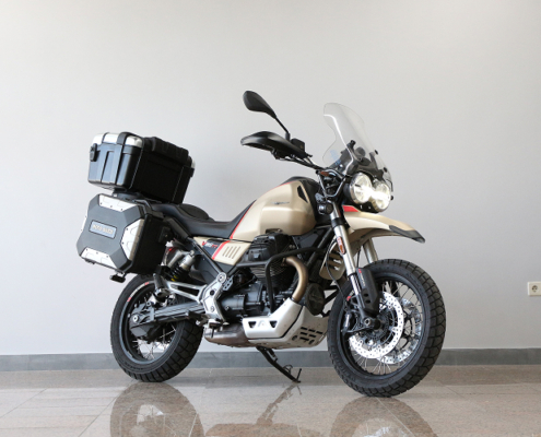 MOTOGUZZIV85TT-7