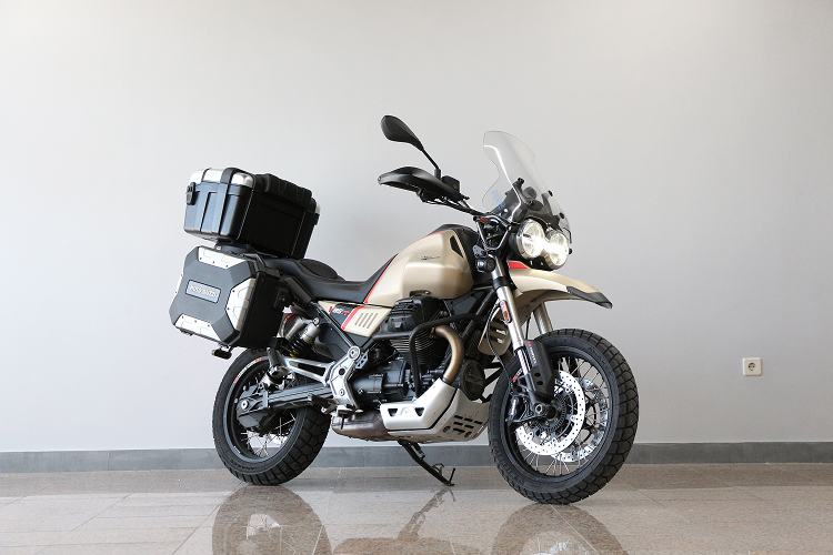 MOTOGUZZIV85TT-7
