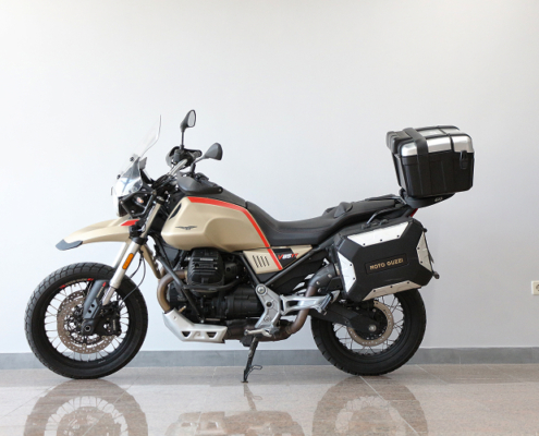 MOTOGUZZIV85TT-8