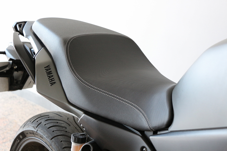 YAMAHATRACER700