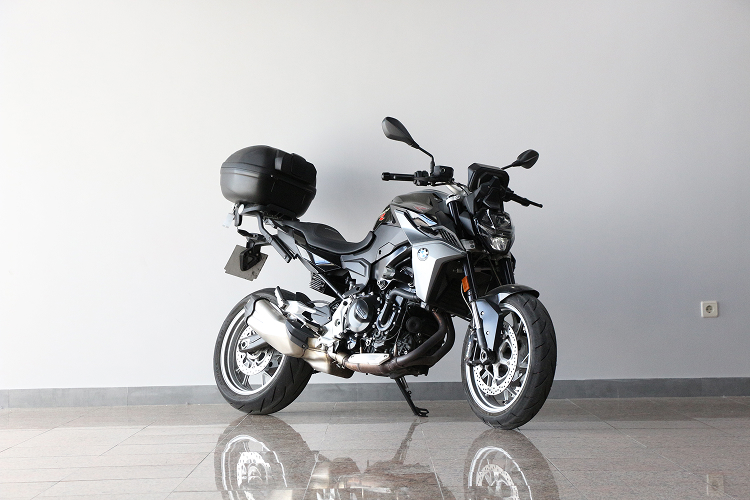 BMWF900R-7