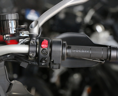 DUCATIMULTISTRADAV4S-3