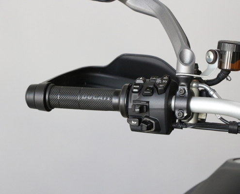 DUCATIMULTISTRADAV4S-4