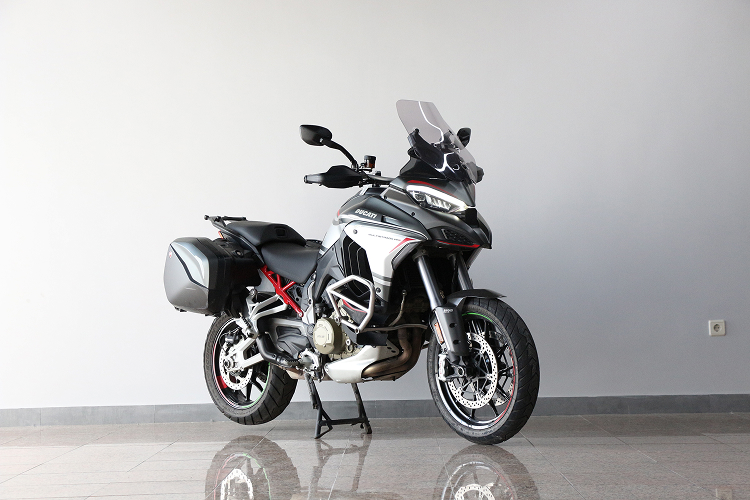 DUCATIMULTISTRADAV4S-6