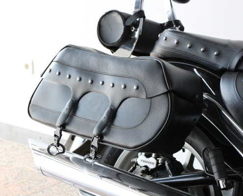 SUZUKIINTRUDER1800-1
