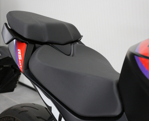 APRILIARS457-1