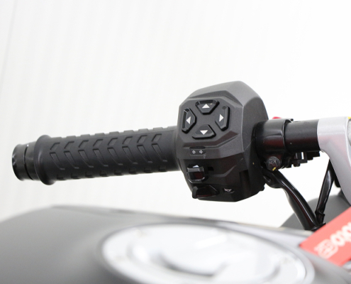 APRILIARS457-4