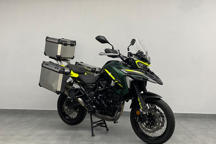 BENELLITRK702X