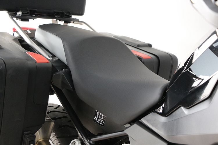 BMWF750GS-2