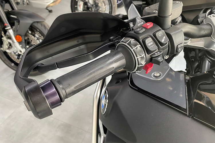 BMWR1250GSA-4