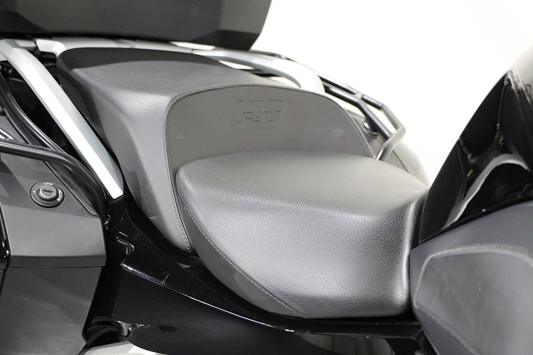 BMWR1250RT-1