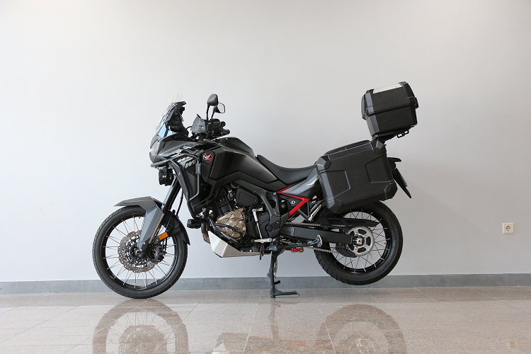 HONDAAFRICATWIN1100-10