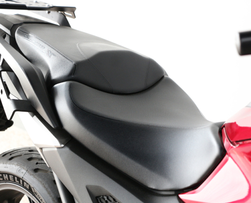 HONDANC750X-2