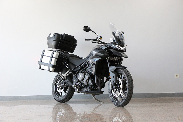 TRIUMPHTIGER800-6