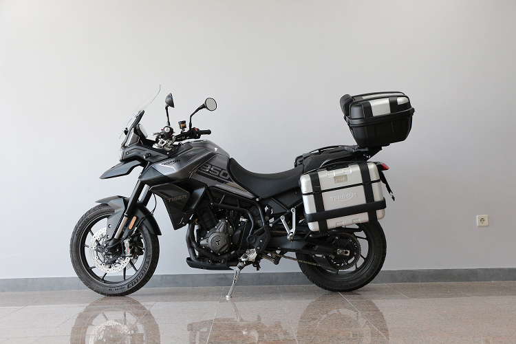 TRIUMPHTIGER800-7