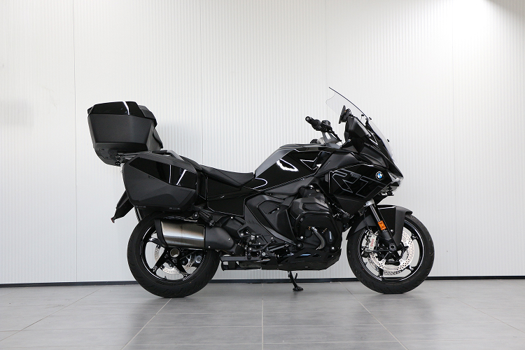 BMWR1300RT-9