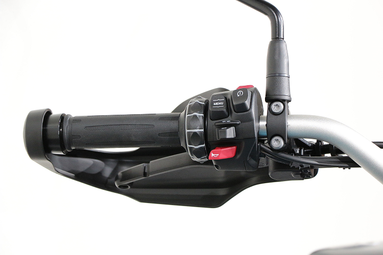 BMWF900GS-5