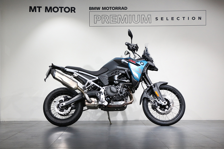 BMWF900GS-6