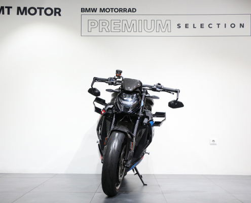 BMWM1000R-11