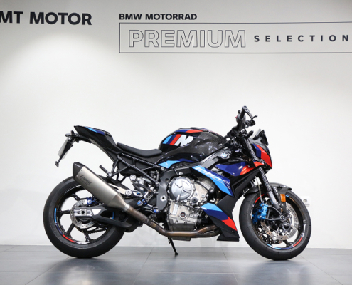 BMWM1000R-9