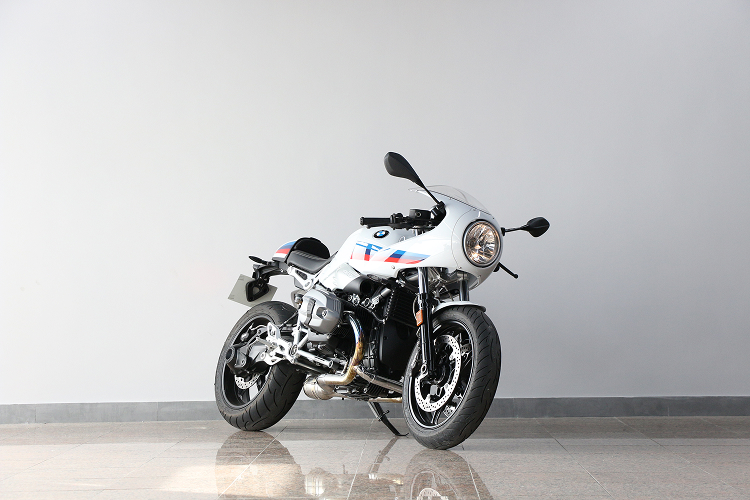 BMWRNINET-6