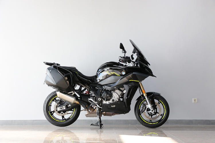 BMWS1000XR