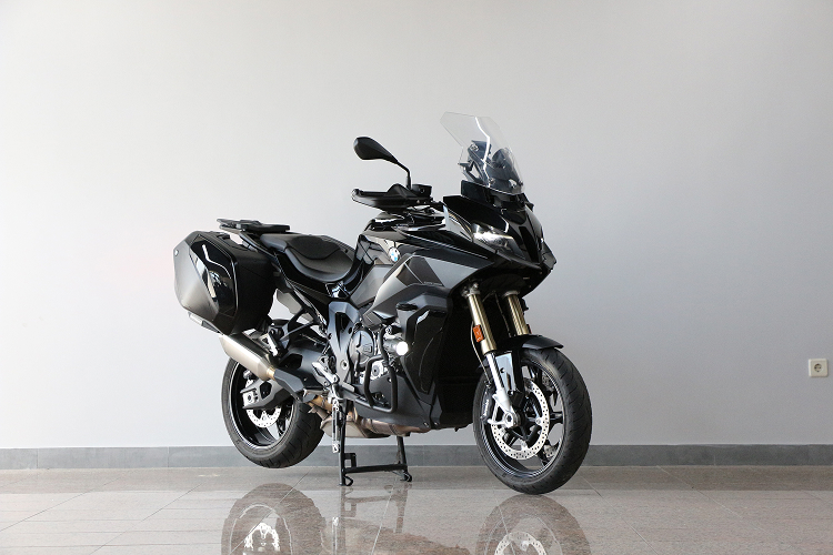 BMWS1000XR-7