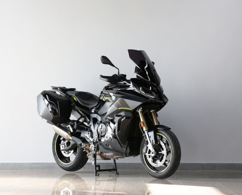 BMWS1000XR-7