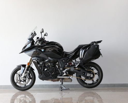 BMWS1000XR-8