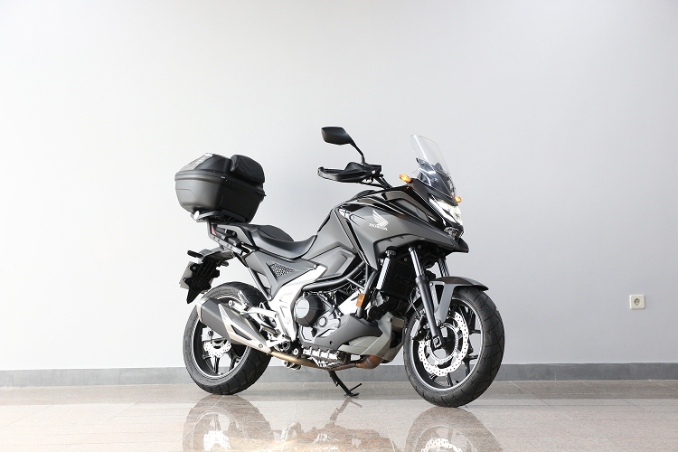 HONDANC750X-7