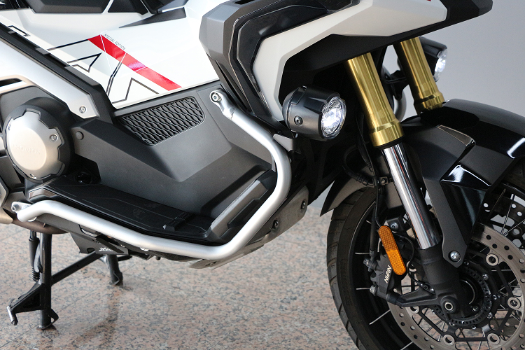HONDAXADV-2
