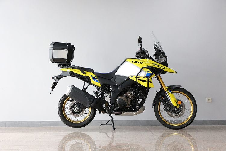 SUZUKIVSTROM1050-6