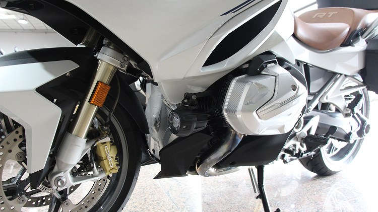 BMWR1250RT-1