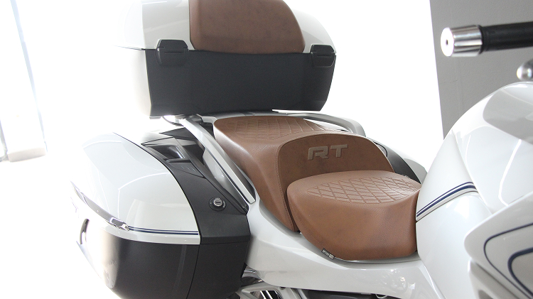 BMWR1250RT-2
