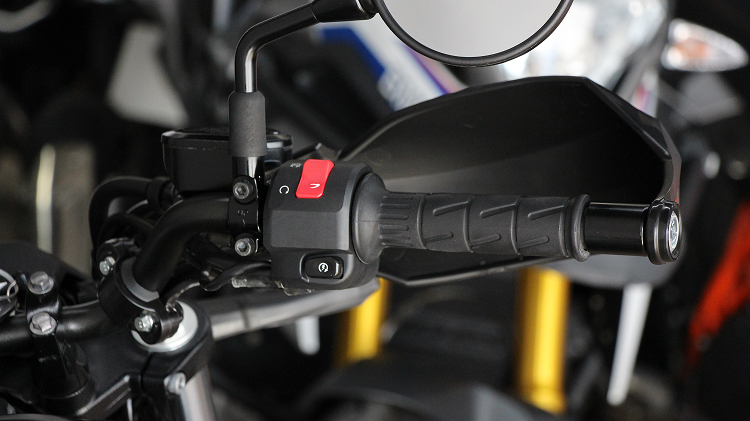 KAWASAKIELIMINATOR650-2