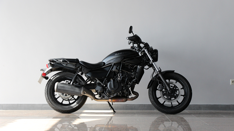 KAWASAKIELIMINATOR650-4